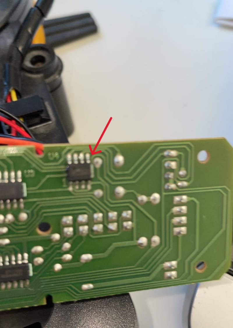 Blown chip on my Maplin USB Robot Arm board