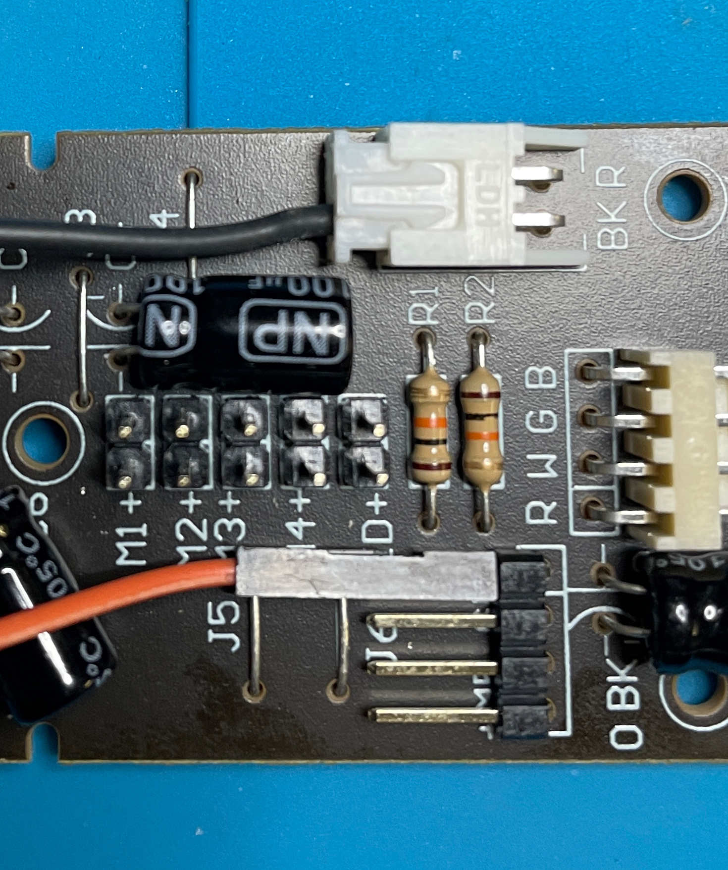 Power connections for the OWI Edge USB Robot Arm