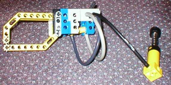 Lego Technic Pneumatic Gripper